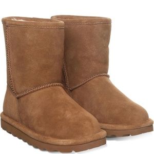 Kid’s Bearpaw boots